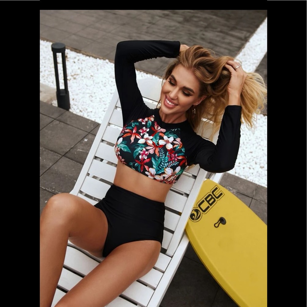 Tropical Print swimsuit